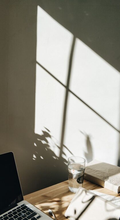 Tips for Creating a Cozy and Productive Home Office Space