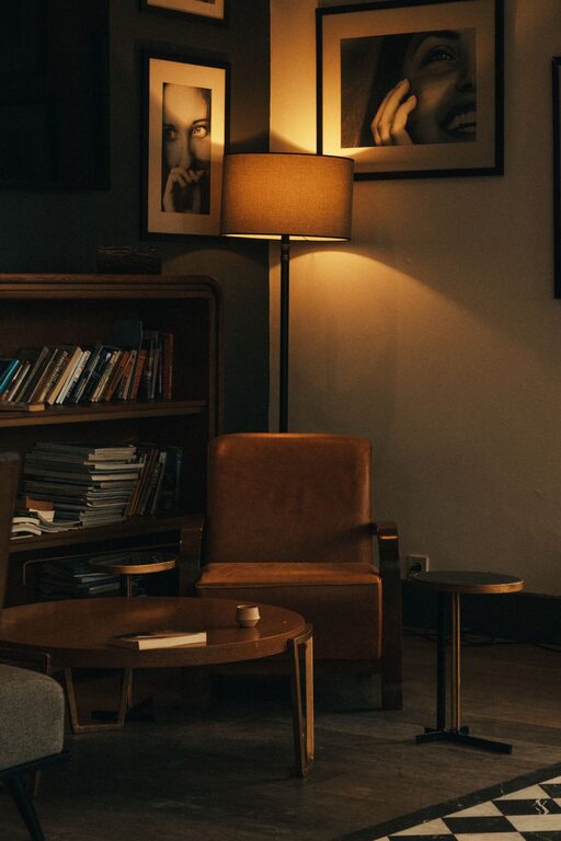 Tips for Creating a Cozy Reading Nook in Any Room